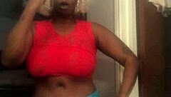 chokolatethunder features ass smothering scenes