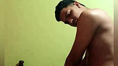 Monsterkuk knullar mig så bra