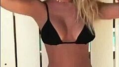 Dancing Hot Girls Perform Energetic Moves in Group Setting