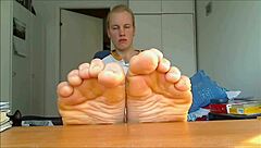 showing off my plump toes in a fetish video