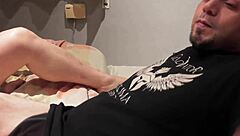Wife's Foot Orgasm Masturbation Boldly