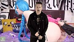 Can Rapper Handle Screaming at Purple Bitch in Jinx Cosplay?