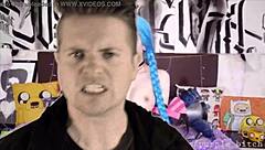 Can Rapper Handle Screaming at Purple Bitch in Jinx Cosplay?