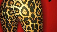 丹妮·丹尼尔斯三人行抠紧湿小逼！