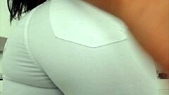 Unbelievable! MakaylaDivine Stuns on MyFreeCams with Hot Latina Curves