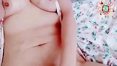 Perfect Shaved Pussy Pawg Masturbates Longing For Cock