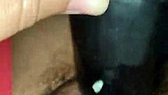 Esposa Brincando Wildly with Huge Dildo at Home