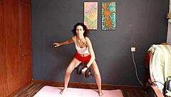 Môj prvý dobrý tréning s činkami SFW verzia