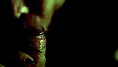 aluna novinha aprendendo a mamar com o professor no escurid�o do netflix