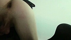 I’m obsessed with this Latina transexual showing off her perfect ass.