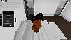 Ehi, vuoi vedere questo stallone di 19 anni sbattere una ragazza affamata di cazzo in un gioco selvaggio?