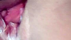 妓女秀湿屄滴精液