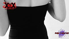 Andy Hot扮成兔女郎，带来难忘表演