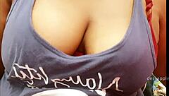 A sexy Indian maid shows off her boobs