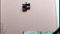 Bailando sensual en la noche con ritmo latino