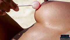 Hintli Milf Angel Constance Solo Playboy Çekiminde Büyük Doğal Memelerini Sergiliyor