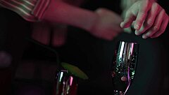 i'm becoming a rock star in this game