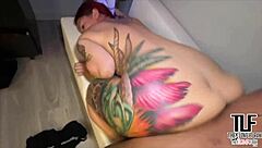 Tatted model Santana Red receives a huge facial reward