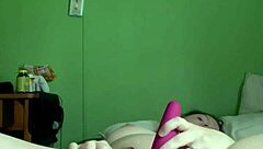 Horny milf plays with her pussy, but what’s her next move?