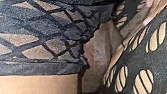 Angelg lad mig smage din lingeri-kledde krop!