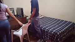 La Chica Gamer No Me Deja Jugar y Como Castigo La Termino Follando Antes Que Nos Descubran Casi Nos Pilla Pero Fue Muy Rico