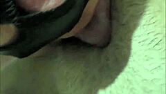 Chupando gostoso a buceta da minha gata com minha língua quente!