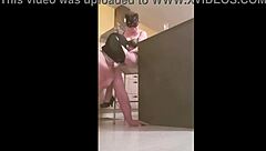 السيدة تسيطر على عبد زفتها 😈