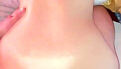 le pedi a mi novio que folle el culo de mi amiga latina