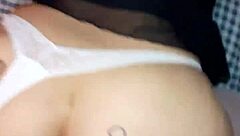 Las ricas nalgotas de mi mujer