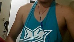 Girlfriend cums heavily after intense fucking with friend