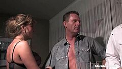 Hej, německé milfy, pojďme se rozjet divoce v téhle hardcore čtyřce!