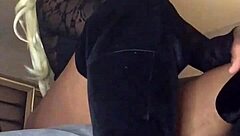 i cant stop poppin balloons on this big ass babe in femdom play