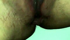 我老婆的小穴湿透了，玩绿帽游戏