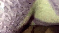 Chica joven escena de beso se desarrolla