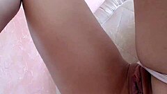 Pretty blonde teen fingering her pussy 😘