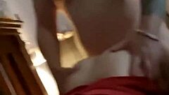 Puta chupa y se folla: mamada, lamida, doggy, inclinada, culo coño polla