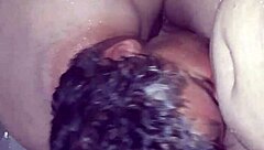 que chupada gostosa no chuveiro me fez gozar tres vezes