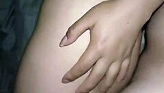 라틴 사촌 동생 침대로 몰래 들어와 백스탑