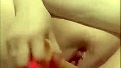 Is het niet geil om te zien hoe ik mijn vette BBW kut neuk met die piercing?