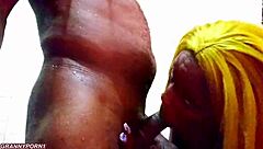 Şirin Fahişe Dev Sikimin Sulu Amına Girmesini Bekleyemedi