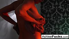 i'm watching ashlee graham masturbate nude