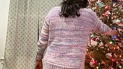 Anna Maria says, 'Merry Christmas, let's get sexy'