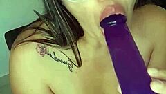 I Love To Play When I'm Alone In The House