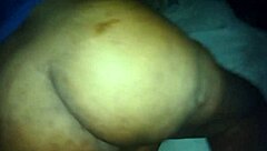 미끄러져 나온 그녀 곡선 엉덩이에 다시 쑤셔넣고 싶었어