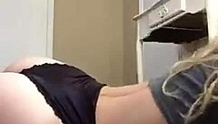 man, i’m lovin’ this beautiful teen on cam, v2 is fire