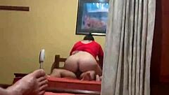 culona cheats on her husband with a group of swingers