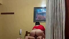 culona cheats on her husband with a group of swingers