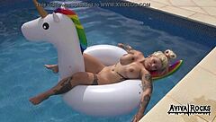 aviva rocks - masturbiert auf einhorn has big tits and ass tattooed babe masturbating her sexy boobs.