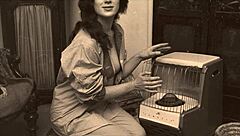 dude, craving that old-school vibe with a hairy milf photoshoot! 🥵