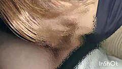 日本のアマチュアたちが野外でフェラと手コキ